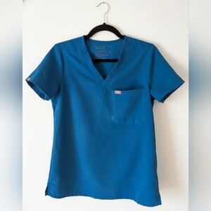 Figs Alps Blue V-Neck and Joggers Scrub Set